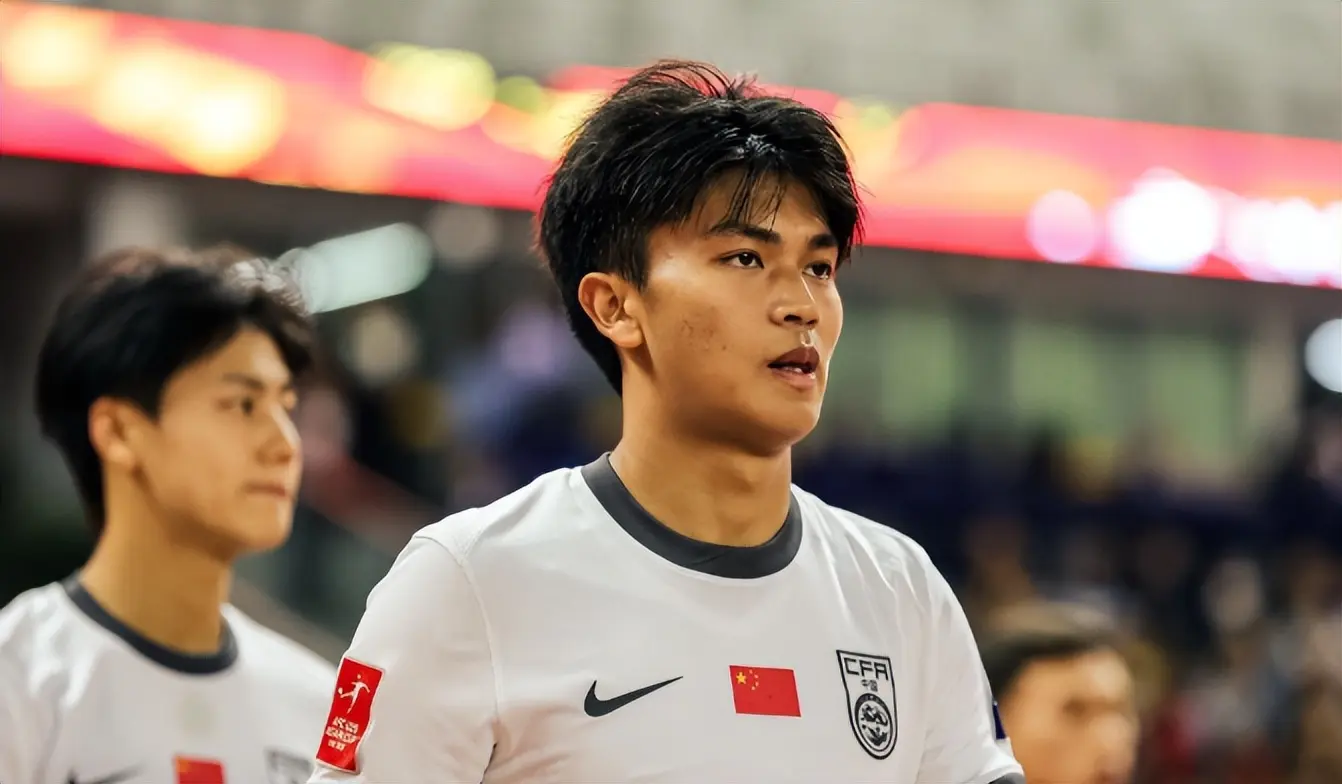 伊万不敢用 久尔杰维奇却情有独钟 一上任就将他招入麾下 彰显魄力