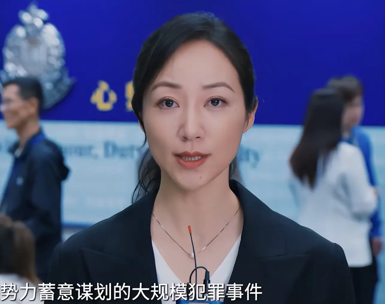 明晚开播！24集反腐悬疑来袭，就冲演员阵容，我敢断言：能火
