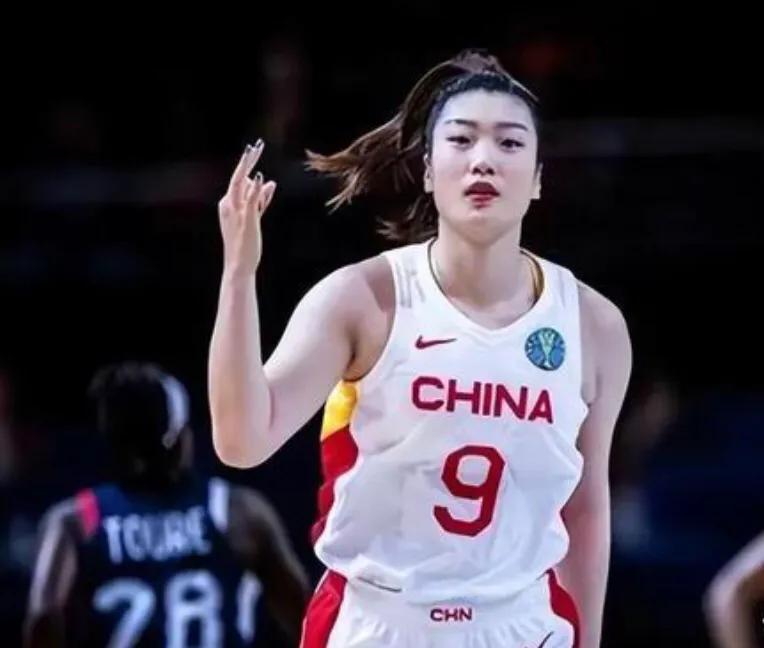 倒计时4天！女篮传来事关宫鲁鸣、李梦和王思雨的三则消息！