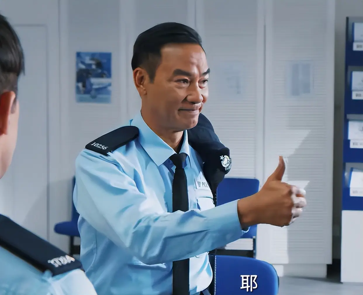 明晚开播！24集反腐悬疑来袭，就冲演员阵容，我敢断言：能火