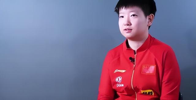 孙颖莎训练视频爆火，还顺手为邓紫棋撑腰！