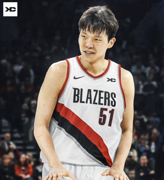 杨瀚森喜讯！75大超巨利拉德被裁有望回家，小杨就缺个能传球的人