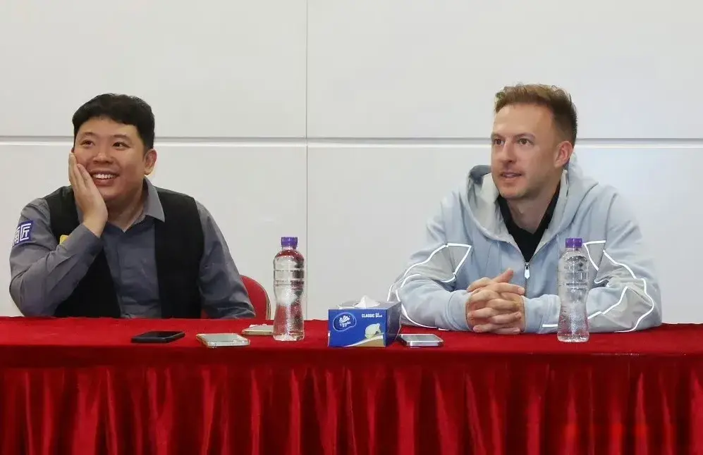 墨菲3战全败无缘冠军联赛；中国新秀彭程携手马奎尔等4人进胜者组