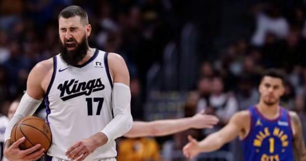 NBA一夜17笔交易！雄鹿神操作，SGA2.85亿创历史，詹姆斯下家曝光