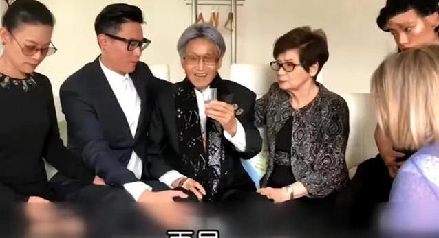篮球明星变传奇主持，晚年病痛选择安乐死，儿子泪诉后悔没陪伴