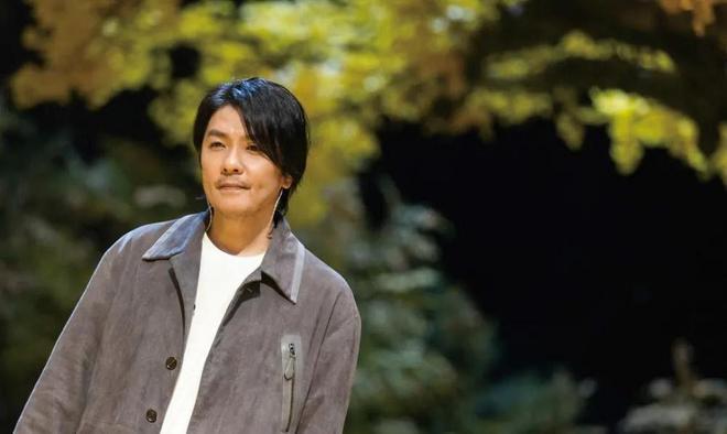 一手好牌打稀烂！4位明星昙花一现，曾是顶流，现在“查无此人”