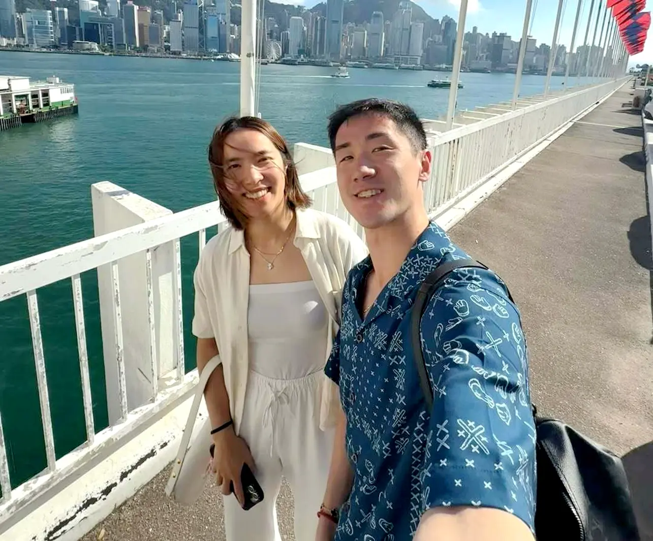 又一对羽毛球队内情侣诞生！网友炸锅：他女友竟非搭档而另有其人