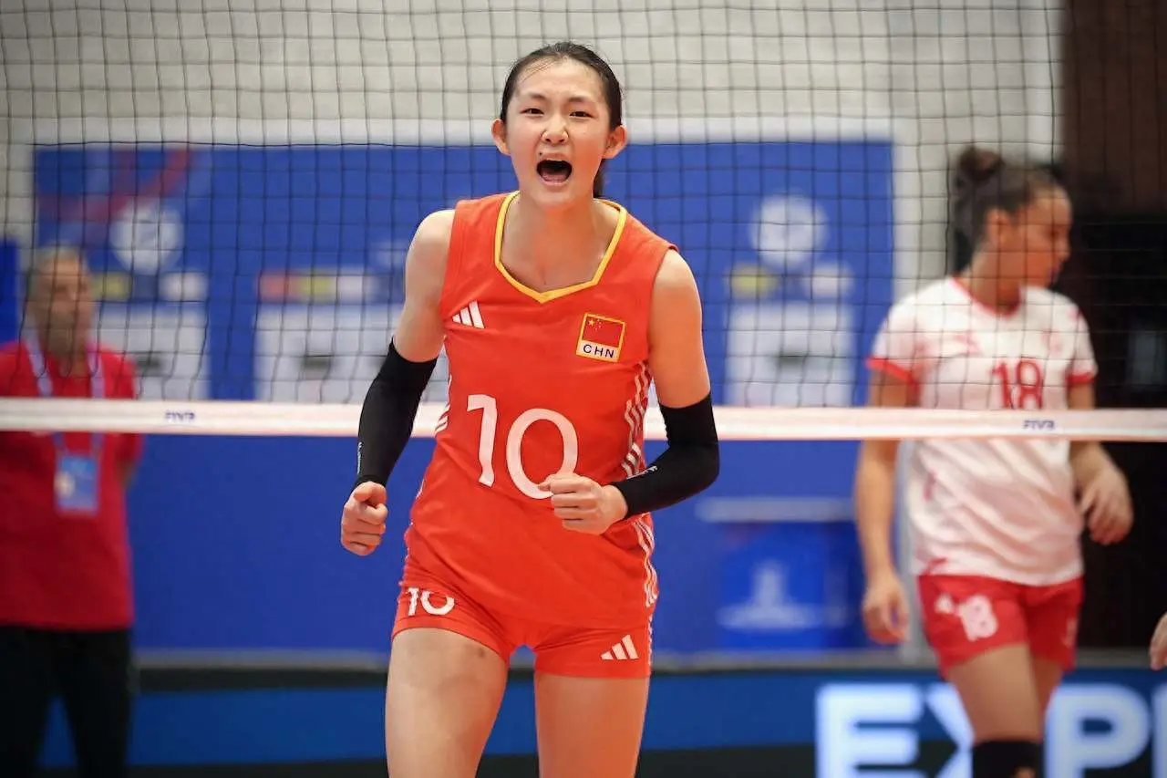 中国女排开门红！U19世锦赛轻取突尼斯，江苏4人首发成翻版成年队