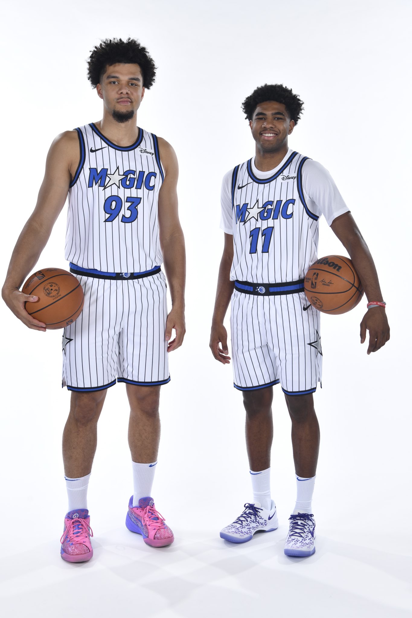 NBA官方晒理查德森庞达合影：他们能给奥兰多带来什么魔法？