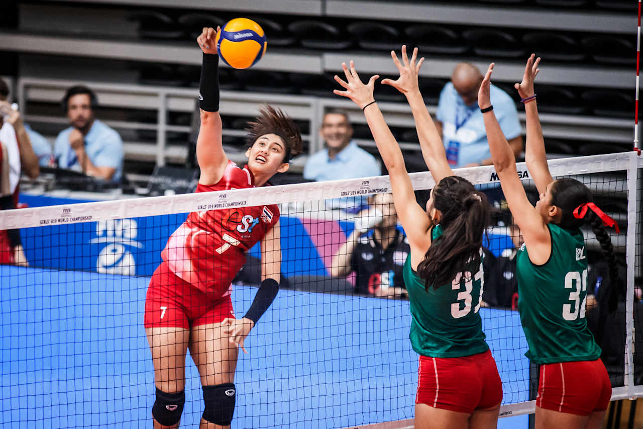 14-25！中国女排名宿冯坤 脸都黑了 世锦赛泰国女排惨败墨西哥
