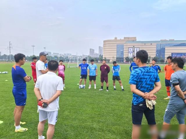 7.12潍坊V超揭幕战！为潍城打call，见证主场荣耀时刻！