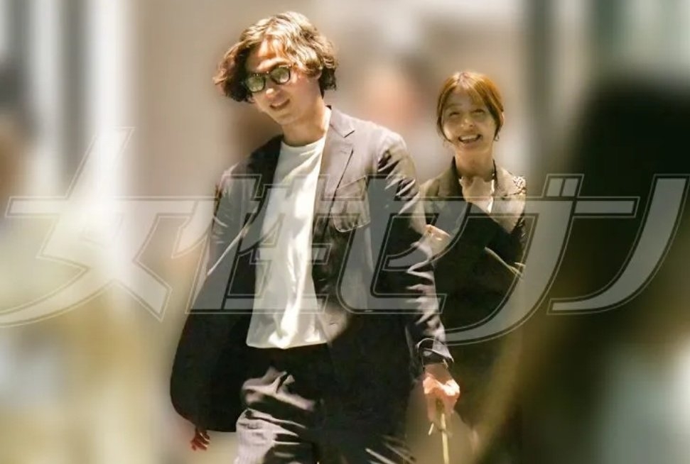 郎才女貌！南野拓实被拍到与演员女友约会，两人2020年开始交往