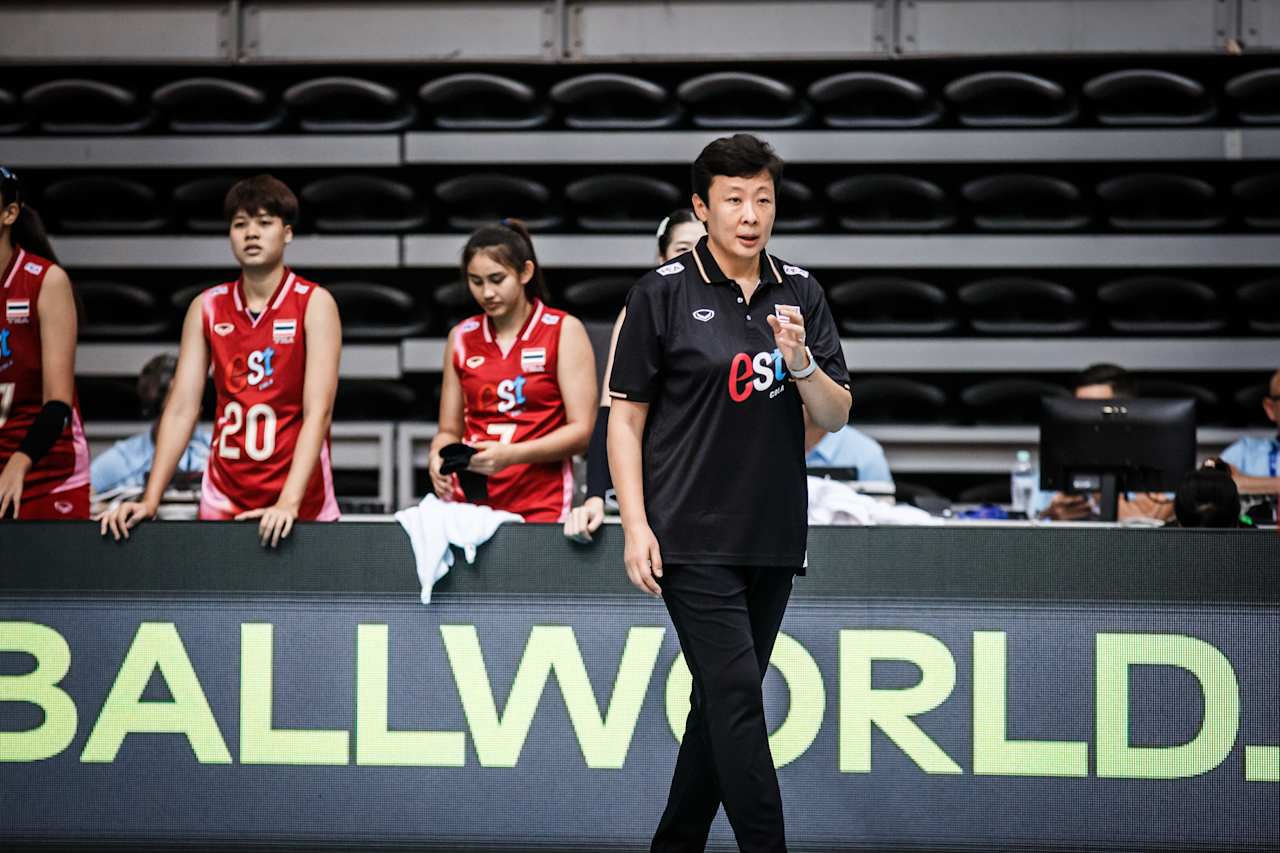 14-25！中国女排名宿冯坤 脸都黑了 世锦赛泰国女排惨败墨西哥