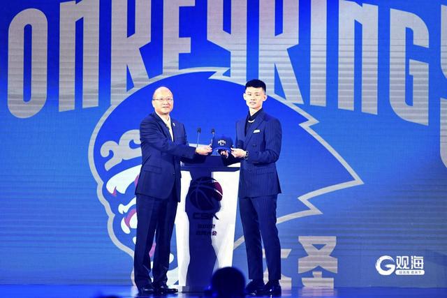 65名篮球高手青岛选秀，CBA新赛季外援新规出台