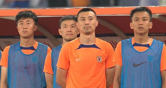4-1！泰山19岁铁卫双响，率队8轮不败距榜首3分，却被崔康熙弃用