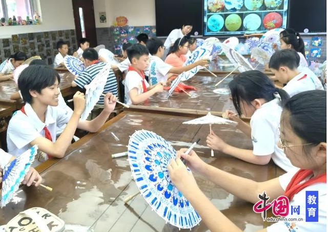 川大附小分校毕业季美术课程：以艺术语言连接传统与未来
