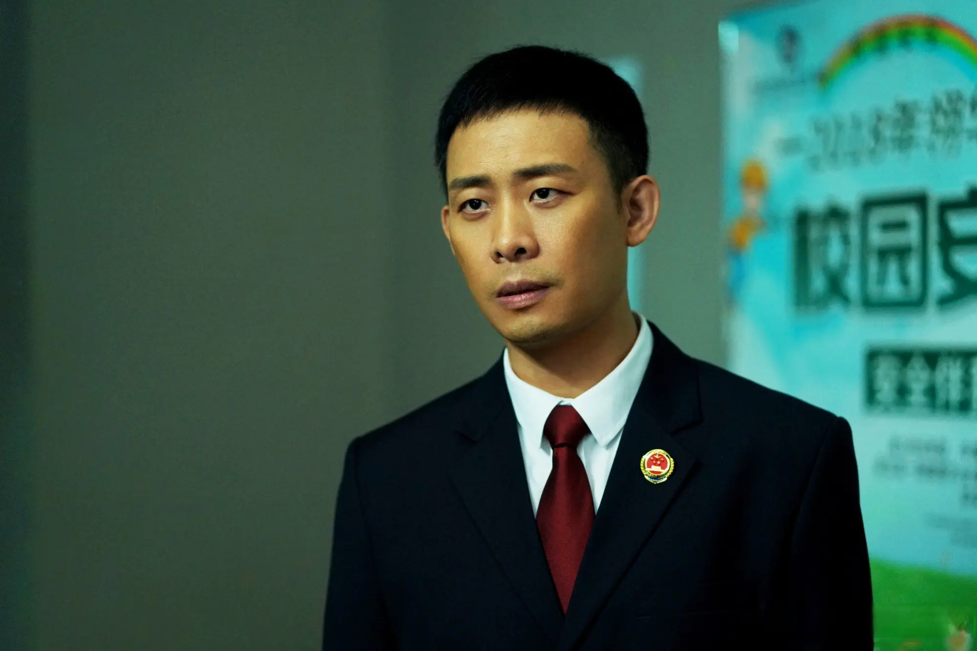 迪丽热巴《利剑玫瑰》央八黄金档首播，打拐刑侦题材，有好剧追了