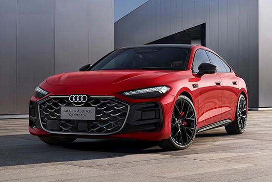 在汽车产业电动化浪潮席卷全球、格局重塑之际，全新上汽奥迪A5L Sportback于2025年上海车展，以“不妥协”的坚定姿态登场，犹如一道划破喧嚣的星辰之光，为豪华燃油车的价值未来指明了方向。它以制造标准把控、操控性能调校、智能科技集成、