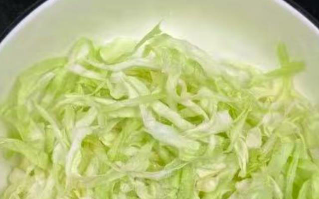 夏天出汗多，多吃这馅饺子，清热明目，补钾健脾胃，清爽开胃真香