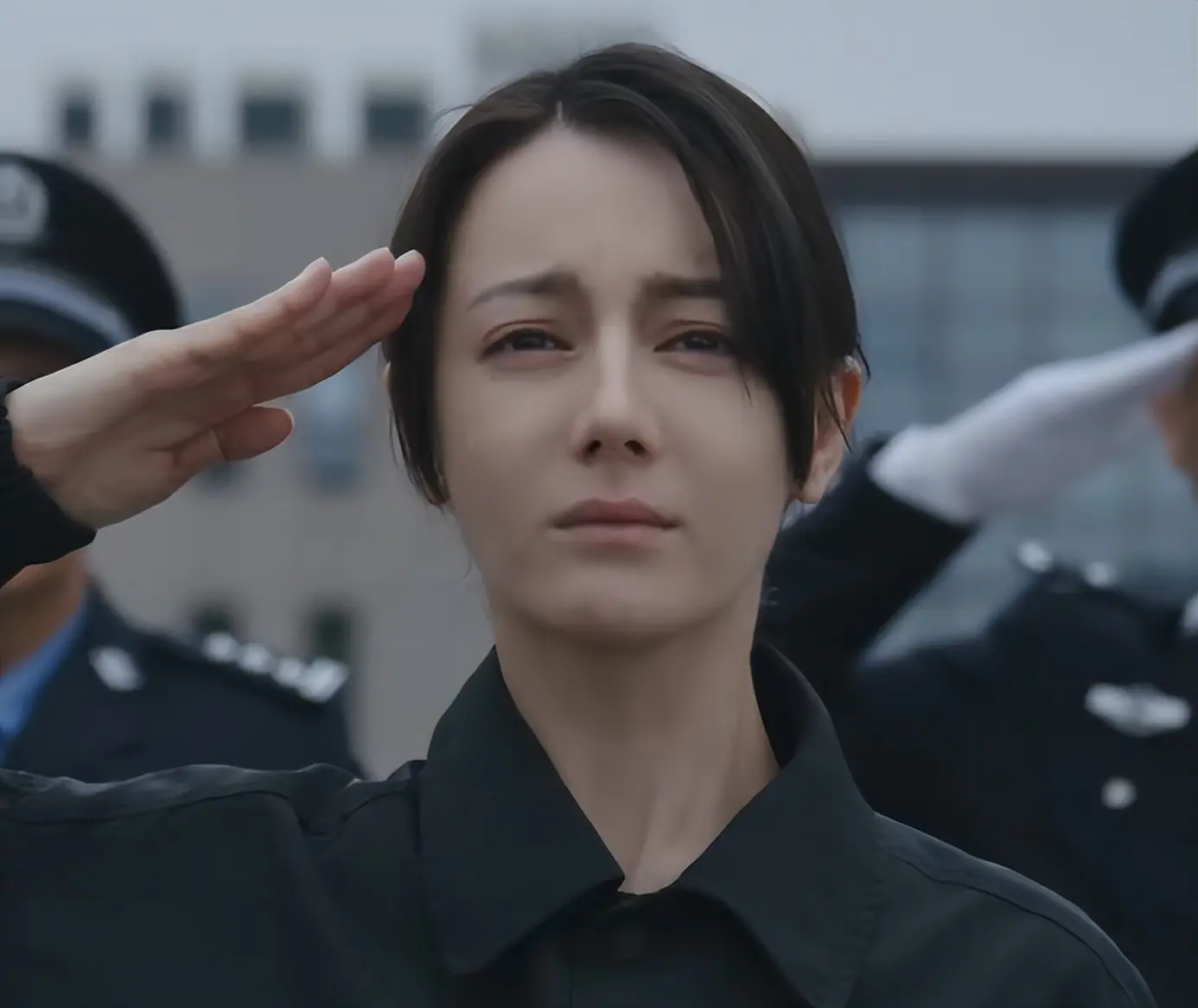 接档《以法之名》！央八开播，终于有90后当主角的公安大剧了