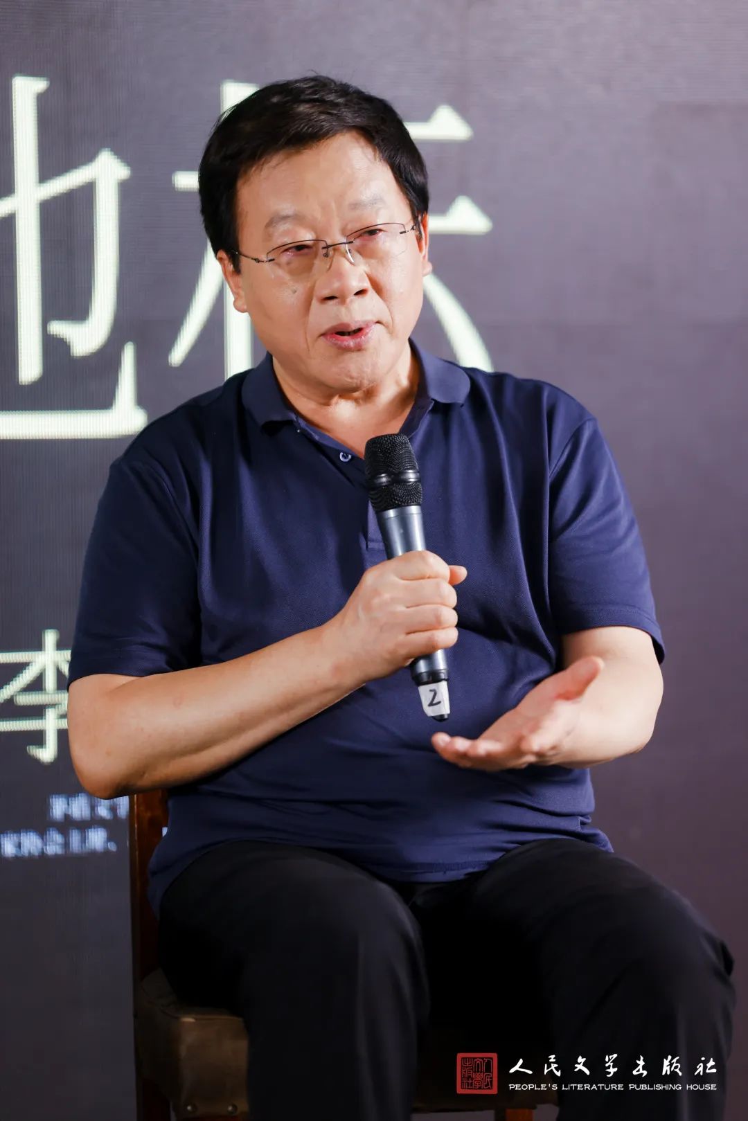 ��ѧ���������ٹ⿪���º��̣�һ�����������166�ŵ���ѧ���䡱��