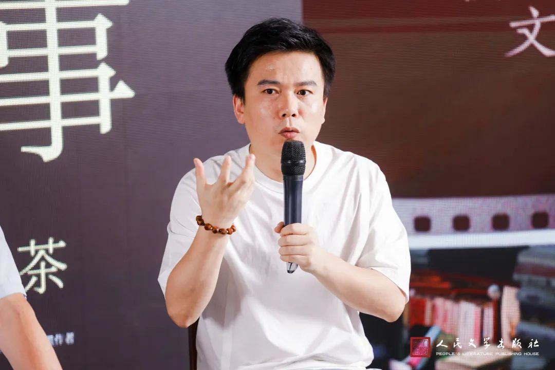 ��ѧ���������ٹ⿪���º��̣�һ�����������166�ŵ���ѧ���䡱��