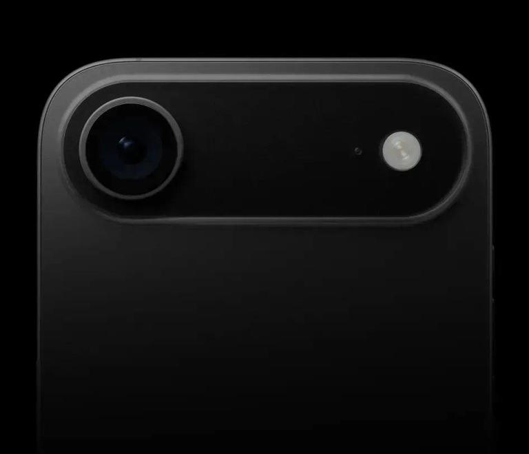 苹果iPhone 17系列配置曝光：磁吸设计调整，MacBook Pro将迎OLED屏幕