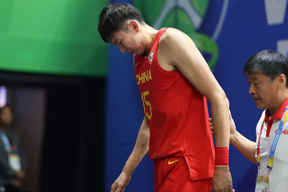 又受伤了！毁掉周琦的是什么？真正罪魁祸首有三个！