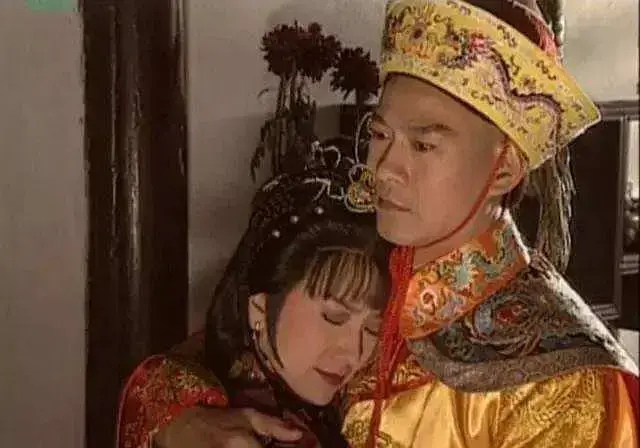 Ϊʲô����Ӱ�Ӿ���Զ�Ĳ��ûʵ�