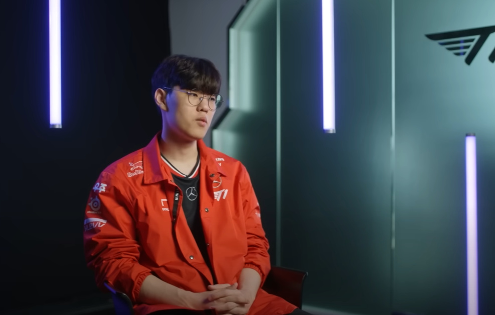 Faker坦言已成T1象征，不再只是普通队员