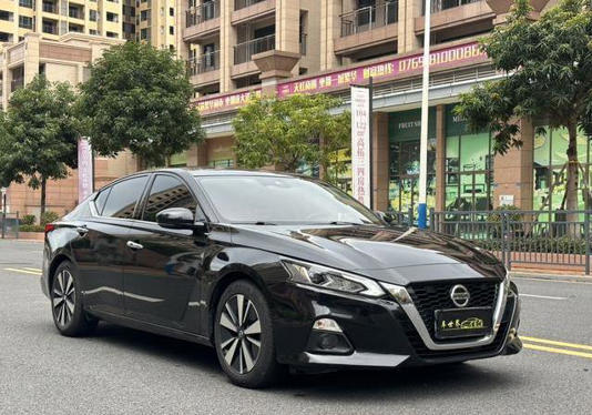 25万跌到10万，4年天籁2.0T值不值买？