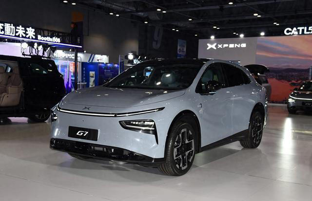 小鹏G7与丰田bZ5酷炫来袭！它们之间如何抉择？