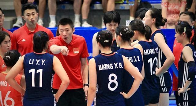 U19女排世锦赛：中国队战胜智利，金佳宝发扣拦神了，小组排名更新
