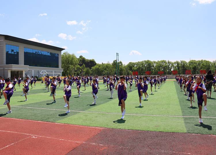 安图县东风学校：活力大课间 武术展豪情