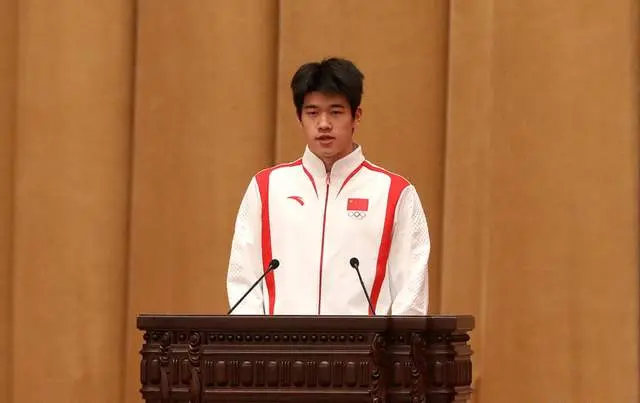 潘展乐确立双主项！全力提升有氧能力，承认200米已经困扰他很久