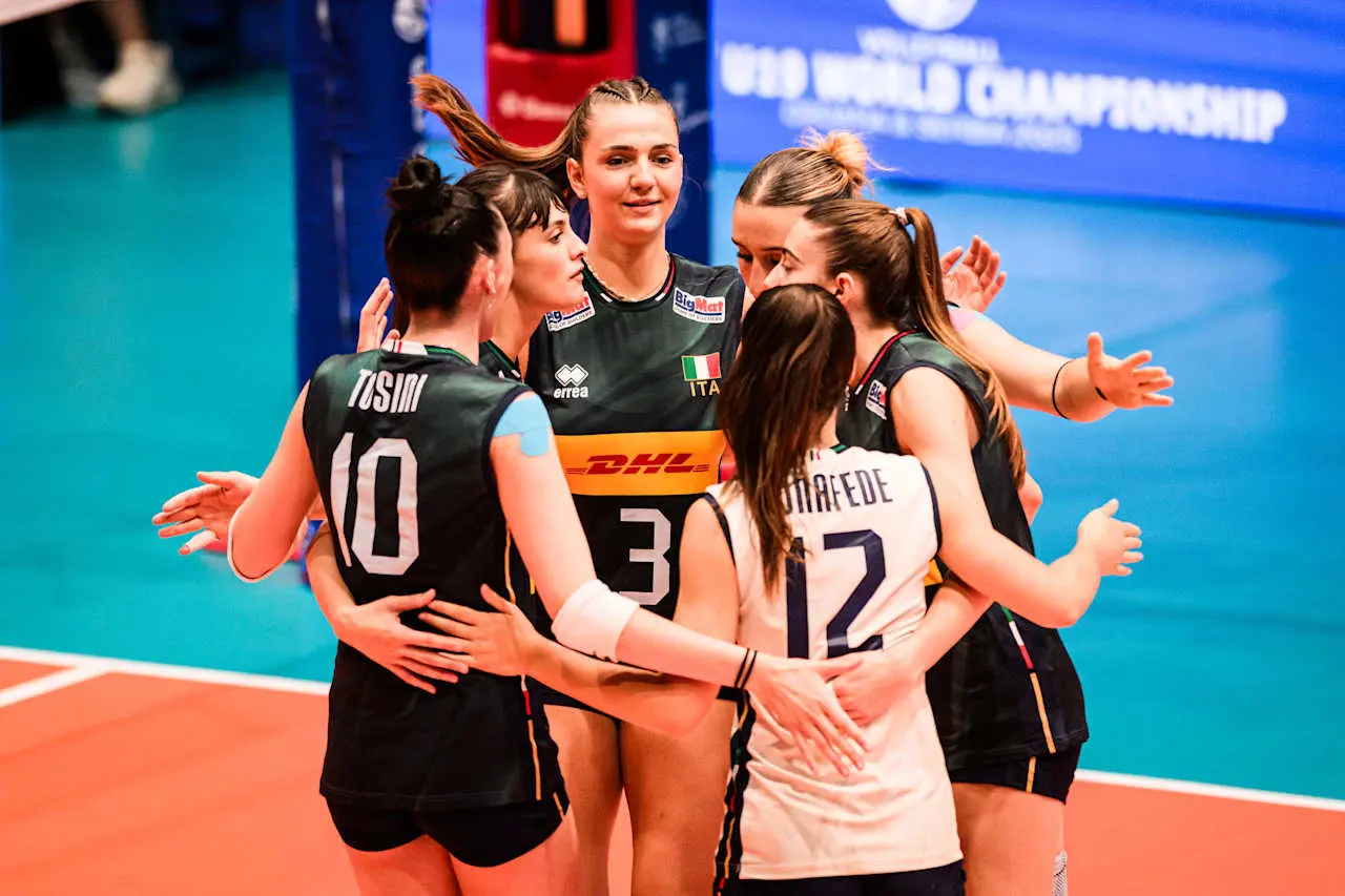 中国女排3连胜，意大利高居榜首，U19世锦赛最新排名，日本第3！