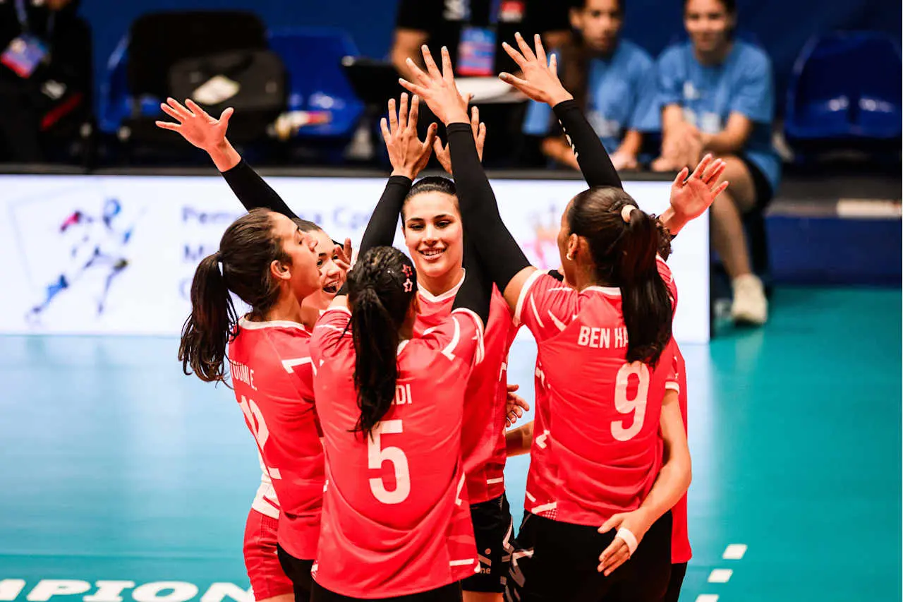 中国女排3连胜，意大利高居榜首，U19世锦赛最新排名，日本第3！