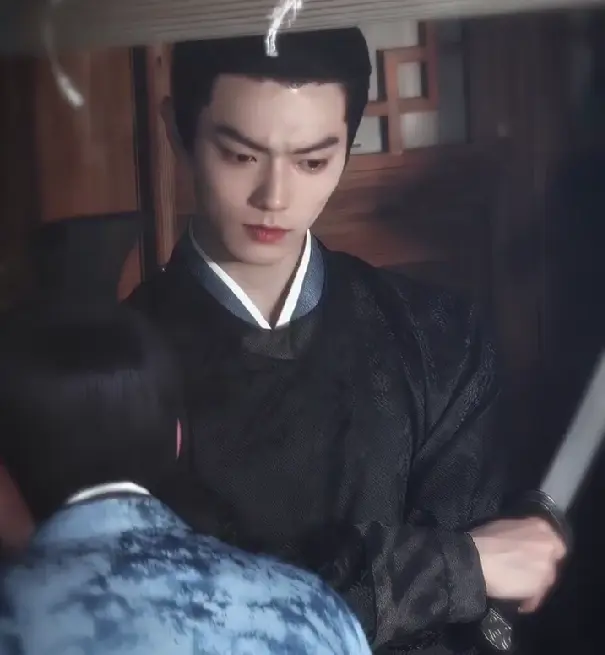 周也新剧《一瓯春》美出圈！嫁衣造型梦回顾湘，男主差点认不出！