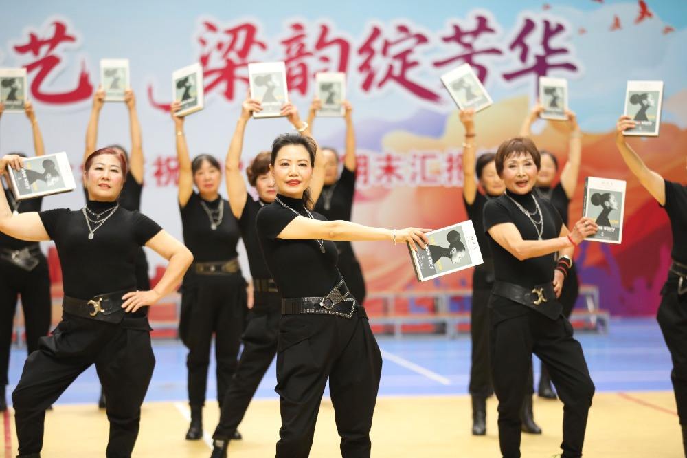 ͼƬ���ţ���ƽ������ѧ�г� ����������