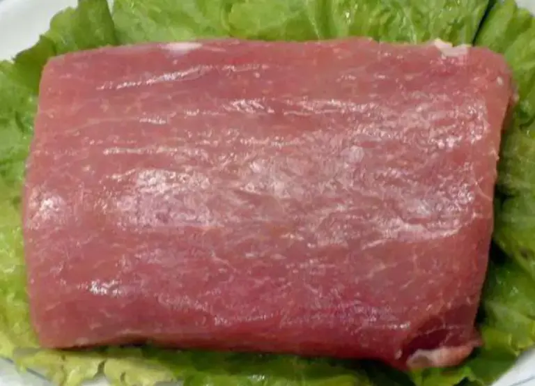 猪肉直接炒总是又老又柴，多加这一步，炒出的猪肉又滑又嫩又入味