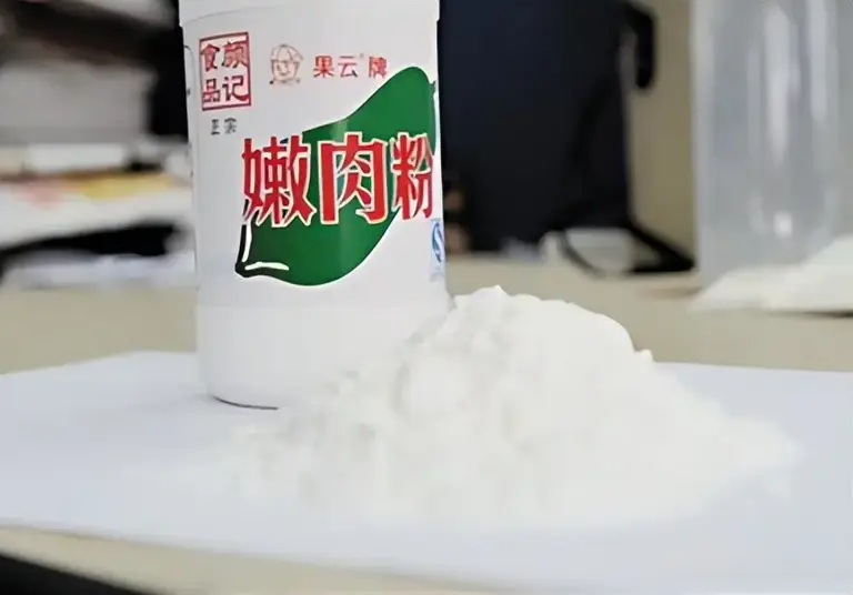 猪肉直接炒总是又老又柴，多加这一步，炒出的猪肉又滑又嫩又入味