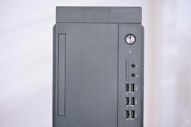 搭载AMD锐龙7 8700G！联想启天M550商用主机图赏