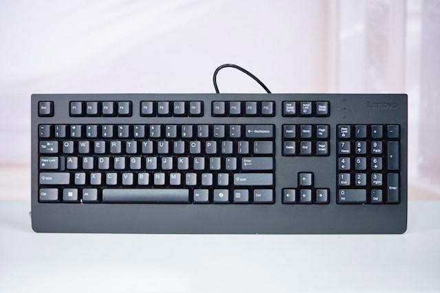 搭载AMD锐龙7 8700G！联想启天M550商用主机图赏