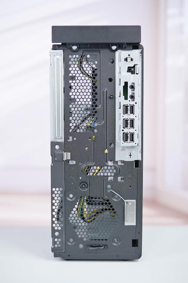 搭载AMD锐龙7 8700G！联想启天M550商用主机图赏