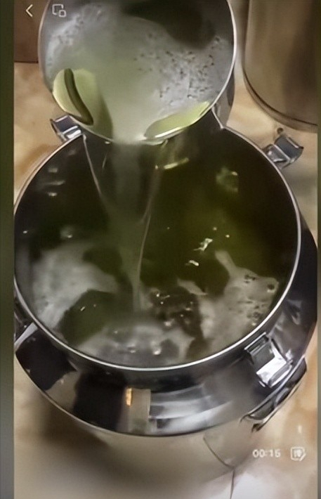央视曝光知名国酒，纯酒精兑水，年份包装全造假，成本4元卖150