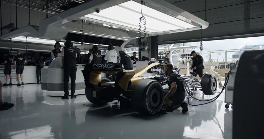 苹果大电影《F1：狂飙飞车》超燃上映，布雷博为何如此重要？