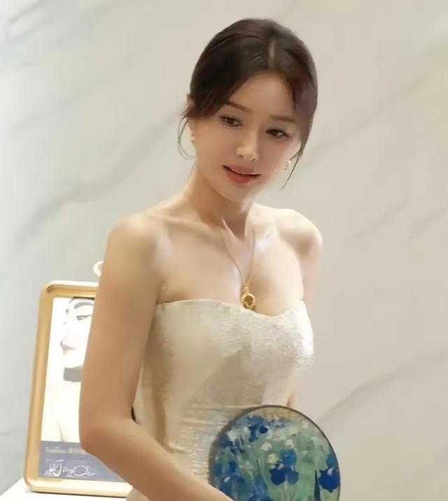 魏大勋父亲不一般，助力儿子追秦岚，主打一个有求必应！