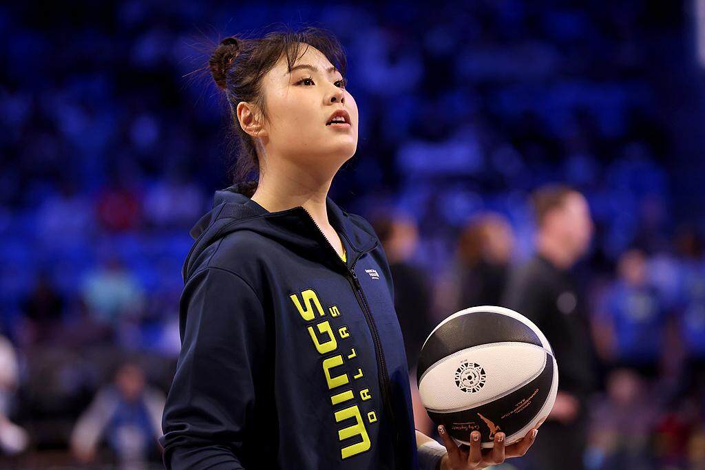 【WNBA】李月汝惊艳表现引爆外网，为个人成长放弃国内8倍年薪