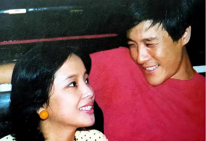吕凉：和妻子恩爱40多年无绯闻，演完《长安的荔枝》再度爆红！