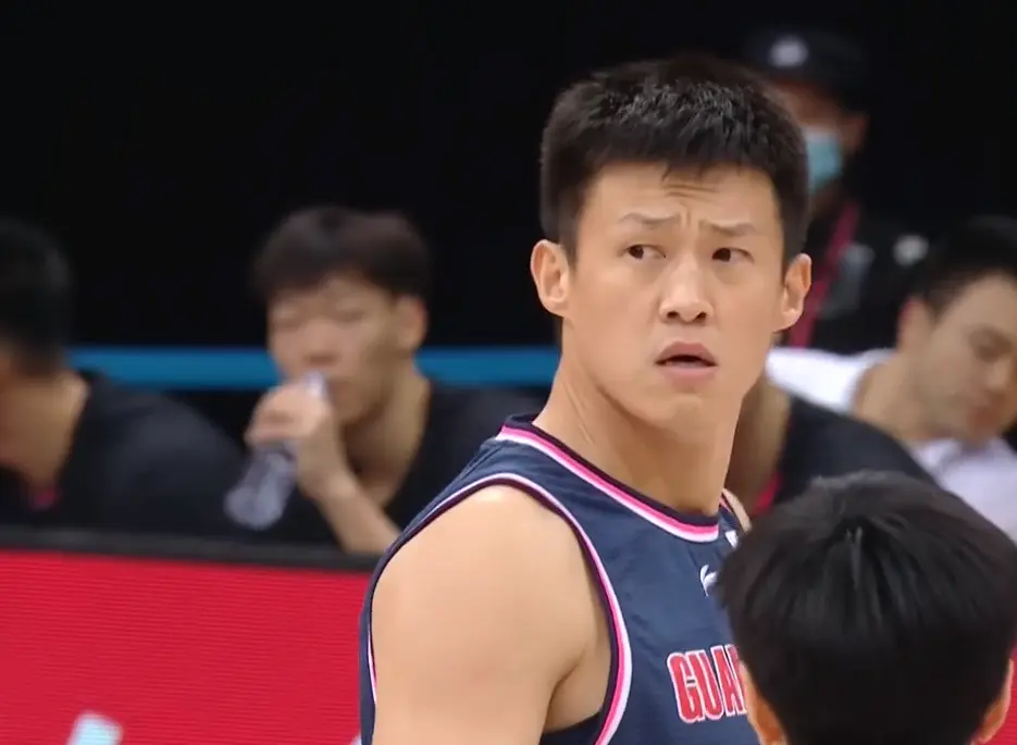 豪华！广东队全运会阵容出炉：周鹏任队长，赵睿和崔永熙入选